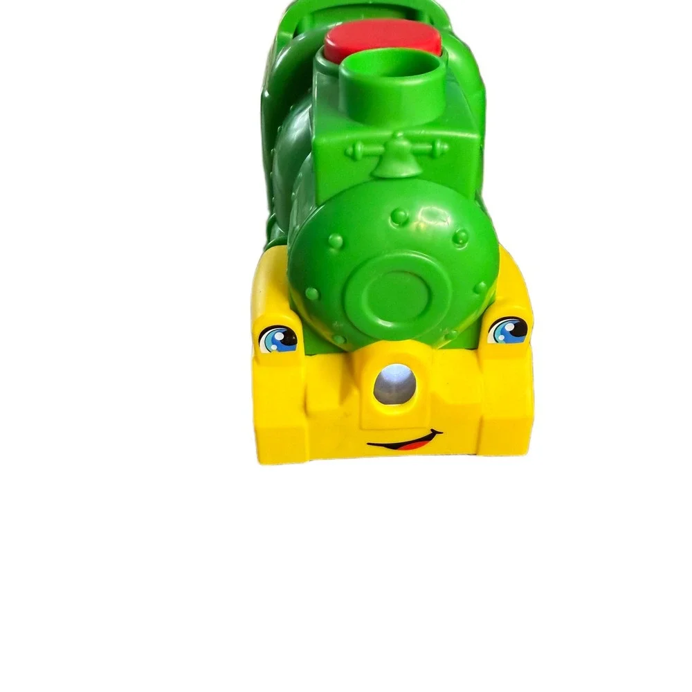 Fisher Price Little People Choo Choo Train‎ Green Yellow Sound Light Conductor